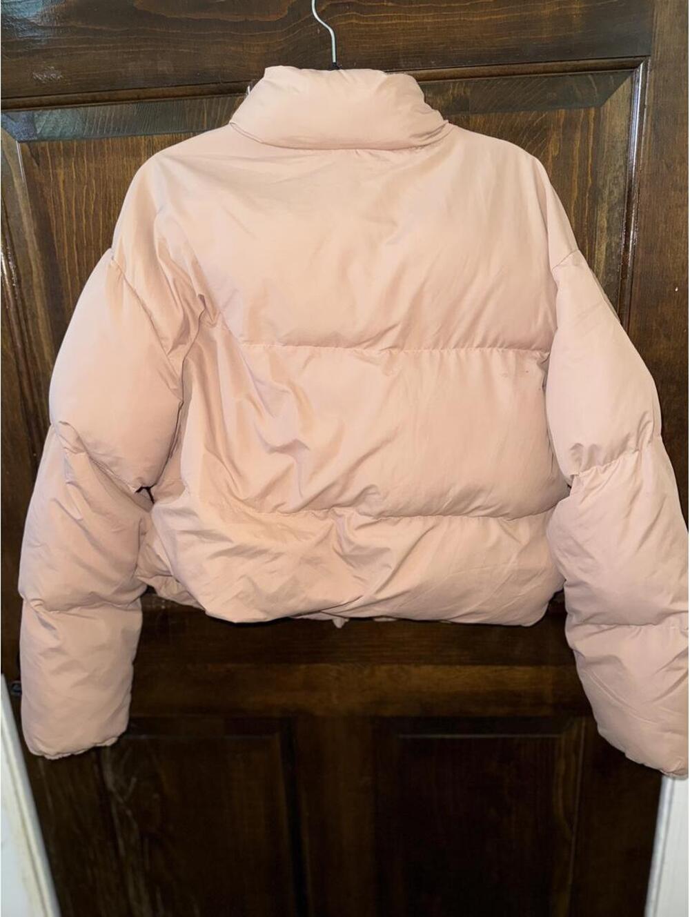Fabletics Essential Cropped Hooded Puffer - Picture 5 of 5